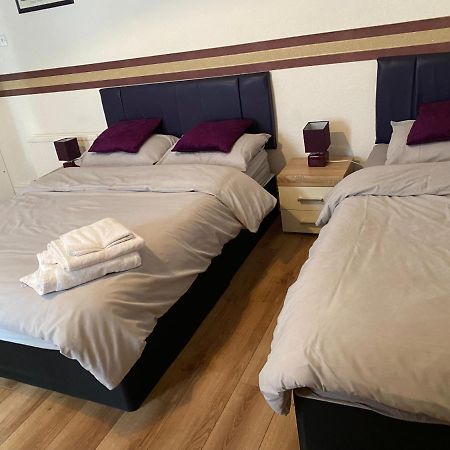 Park View Hotel And Guest House St Helens  외부 사진
