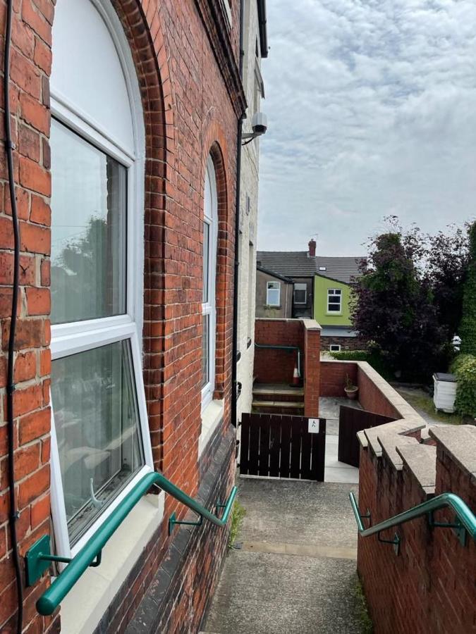 Park View Hotel And Guest House St Helens  외부 사진