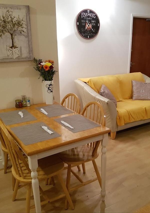 Park View Hotel And Guest House St Helens  외부 사진