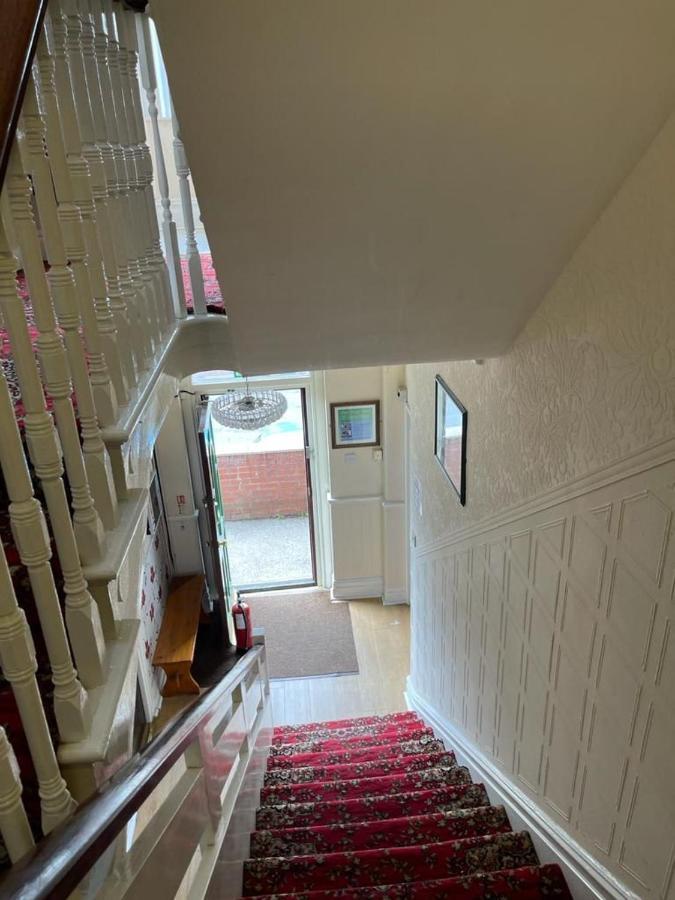 Park View Hotel And Guest House St Helens  외부 사진