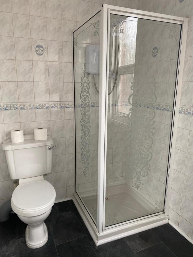 Park View Hotel And Guest House St Helens  외부 사진