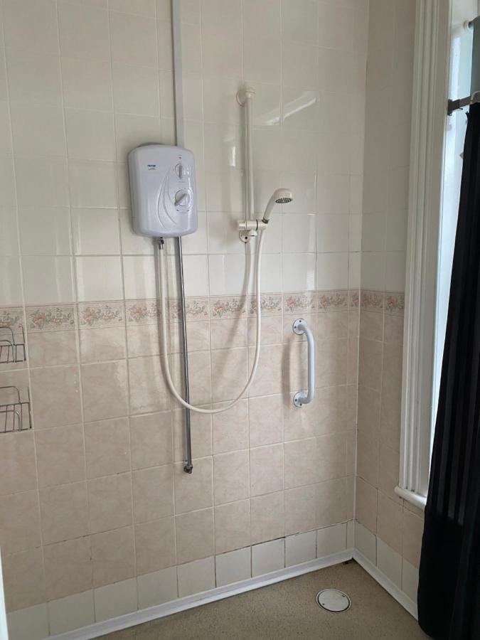 Park View Hotel And Guest House St Helens  외부 사진