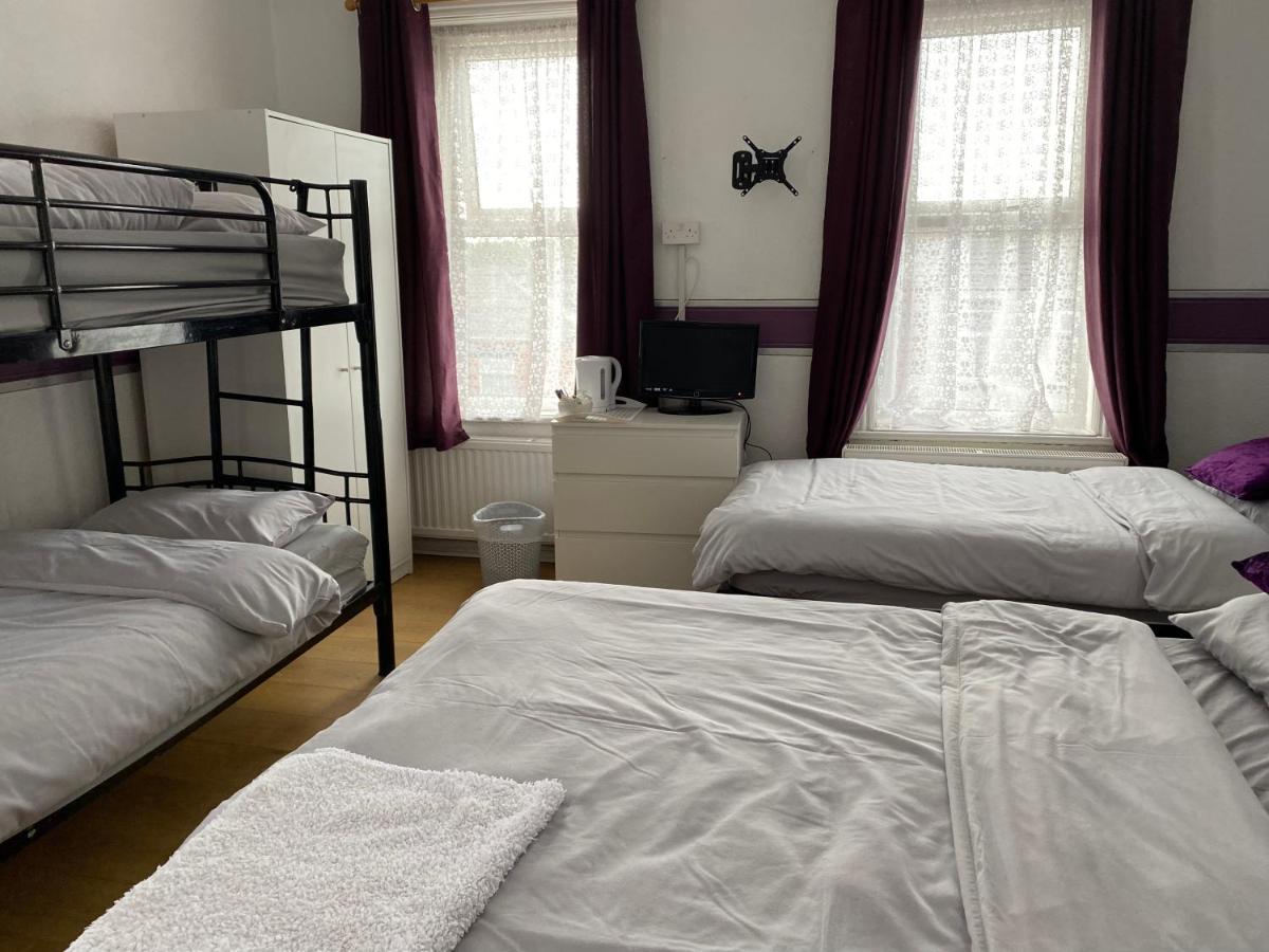 Park View Hotel And Guest House St Helens  외부 사진