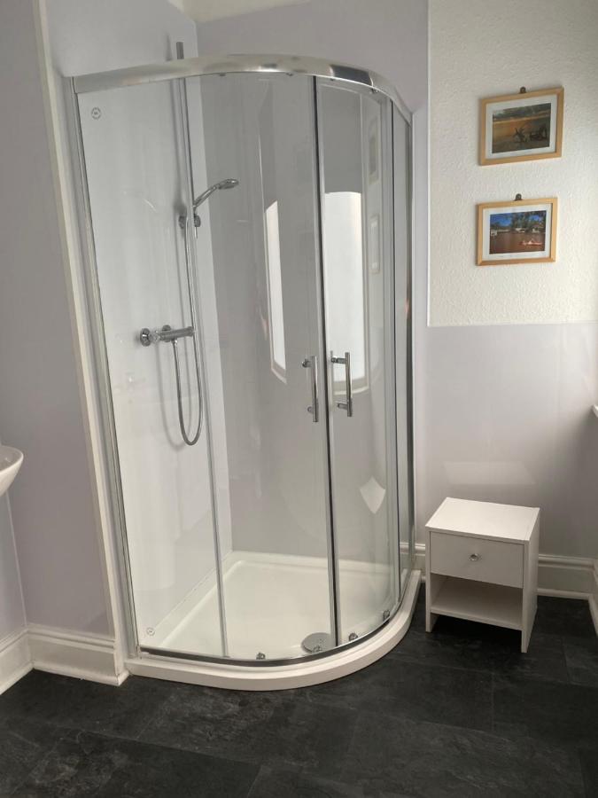 Park View Hotel And Guest House St Helens  외부 사진