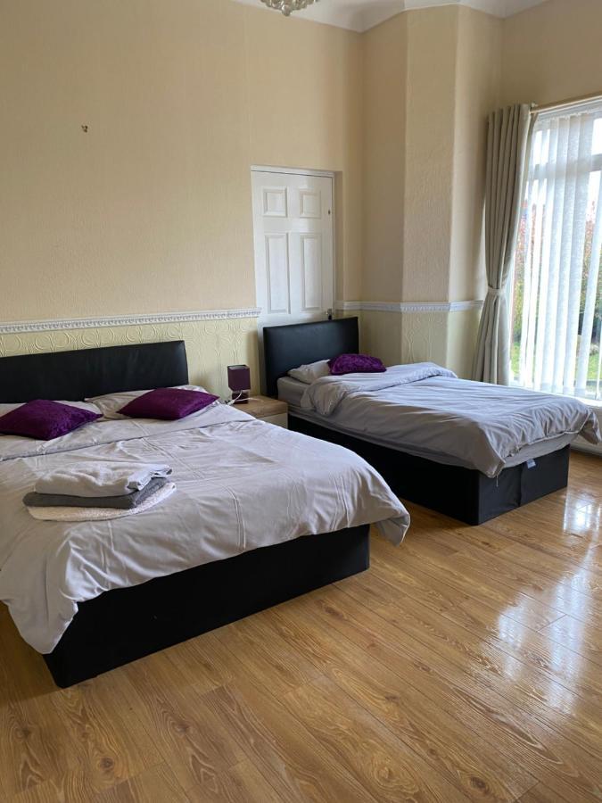 Park View Hotel And Guest House St Helens  외부 사진